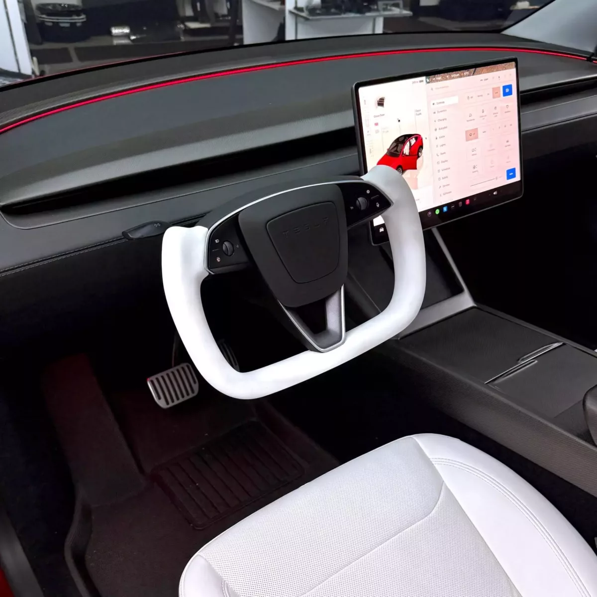 2026 model y juniper refreshed heated yoke steering wheel upgrade black white